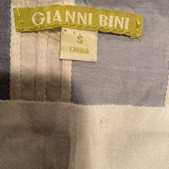 Gianni Bini Stripe Shorts Size Small - Picture 5 of 10